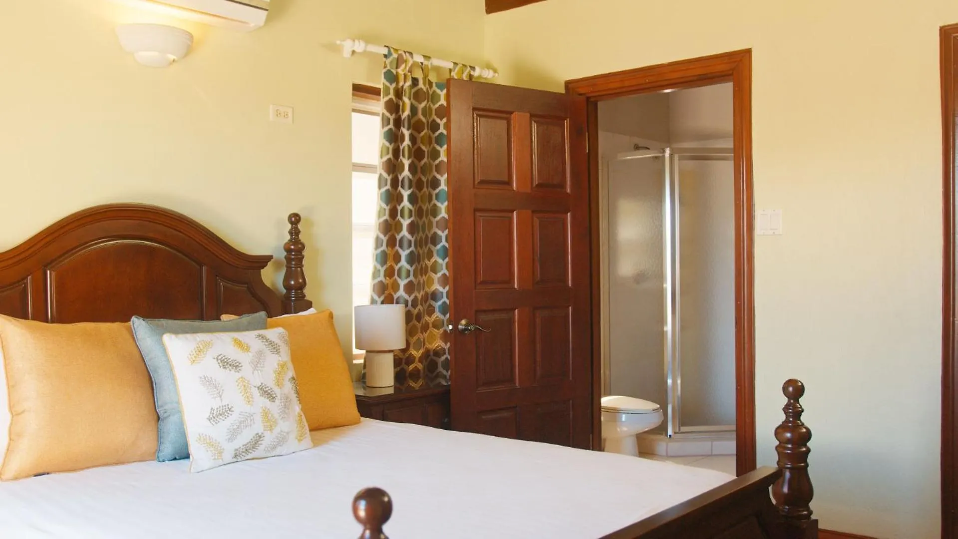 Trilogy Villas Falmouth Harbour Antigua/Barbuda